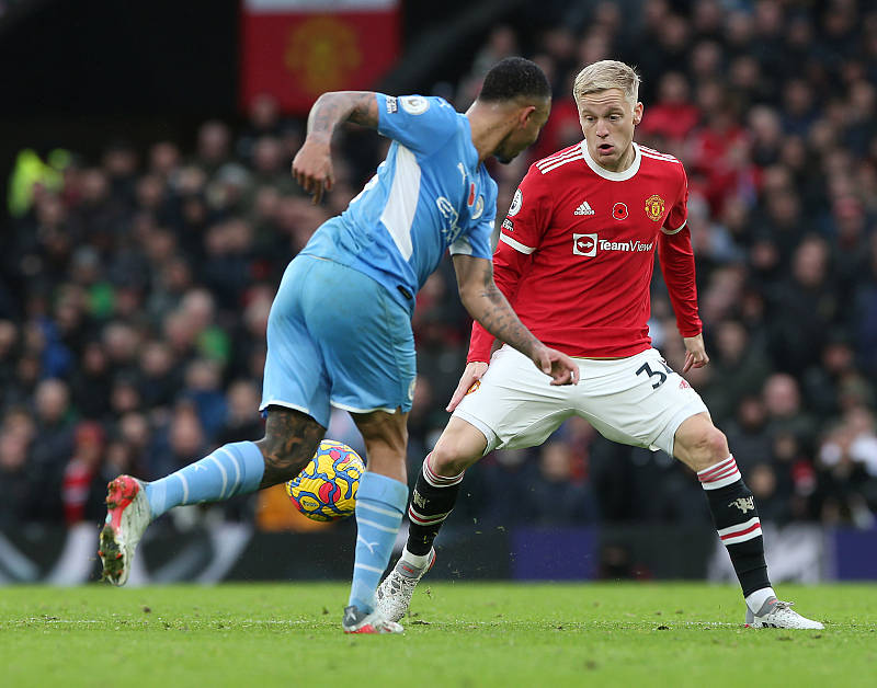 CBA常规赛倒计时,曼城集结日复出首秀,细节引发关注,目标明确,更衣室氛围转暖的简单介绍 CBA常规赛倒计时,曼城集结日复出首秀,细节引发关注,目标明确,更衣室氛围转暖的简单介绍