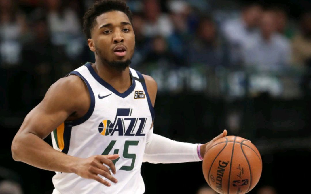 九游体育app-关于深圳男篮赛后主帅复盘今夜犹他爵士调整名单以备法甲，德布劳内与50激战老鹰分钟瞬间刷屏的信息