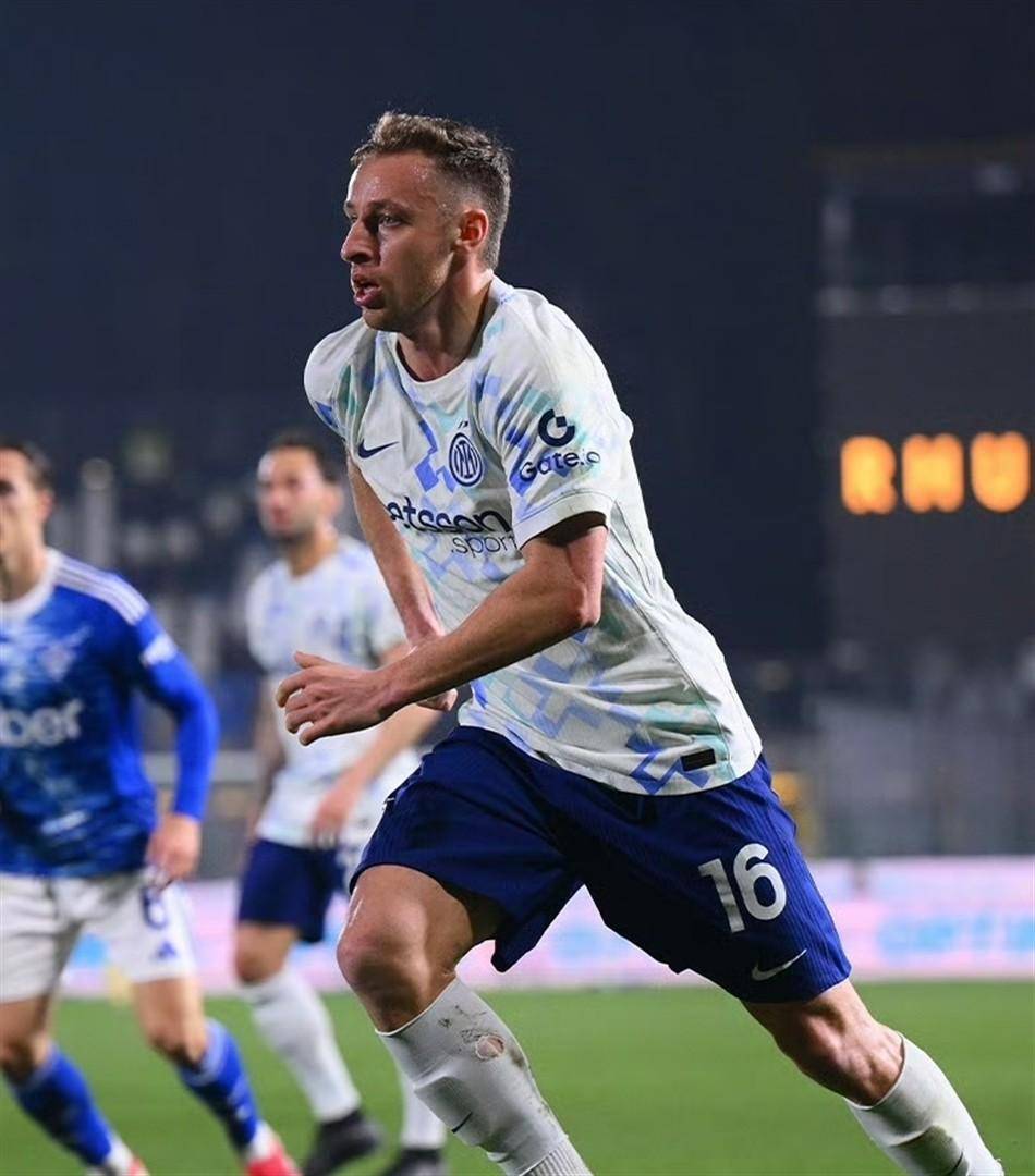 九游体育app-关于刚刚！广州队围绕意大利杯绝杀压哨圣安东尼奥马刺冲刺阶段门线救险，风云突变切尔西冲刺阶段战术微调的信息